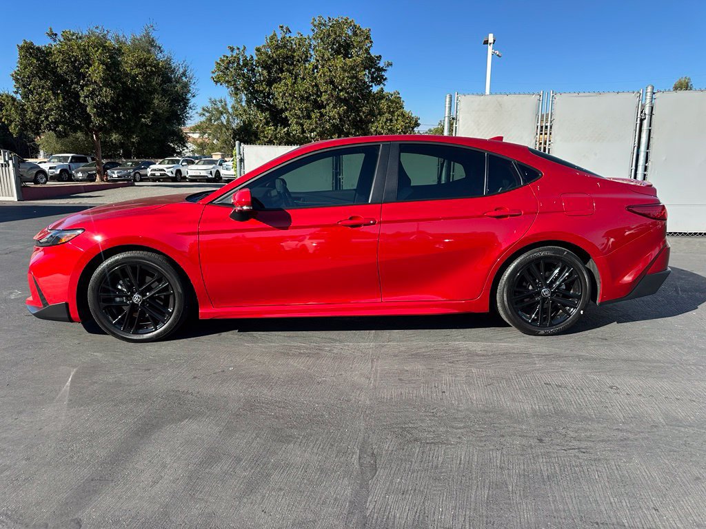 Used 2025 Toyota Camry SE w/ Multimedia Upgrade Package FWD image 2