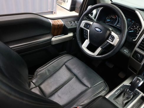 Used 2020 Ford F150 Lariat AWD/4WD image 11