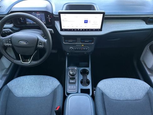 Certified 2025 Ford Maverick XLT w/ XLT Luxury Package AWD/4WD image 3
