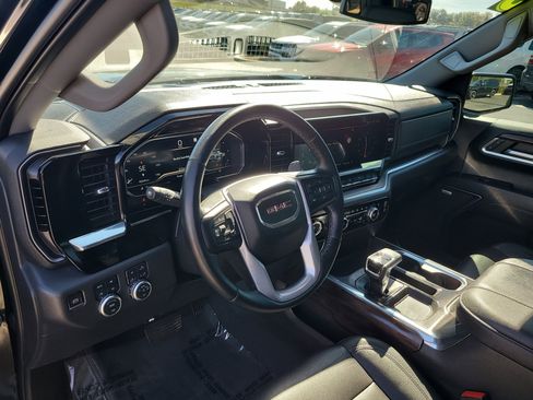 Used 2023 GMC Sierra 1500 SLT w/ SLT Premium Package image 19