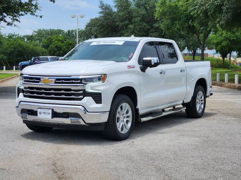 Used 2024 Chevrolet Silverado 1500 LTZ w/ Z71 Off-Road Package AWD/4WD image 2