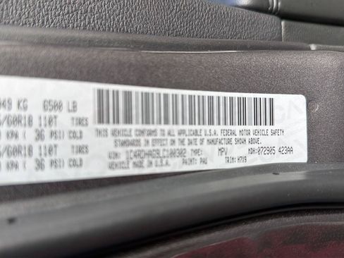 Used 2020 Dodge Durango SXT RWD image 39