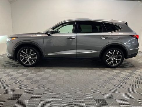 Used 2024 Acura MDX SH-AWD w/ Technology Package image 22