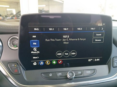 Used 2025 Chevrolet Blazer LT FWD image 21