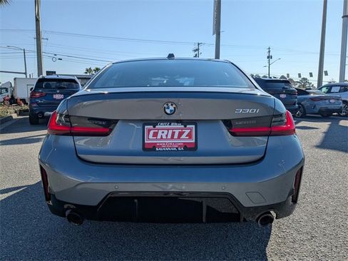Used 2025 BMW 330i 330i w/ M Sport Package image 6
