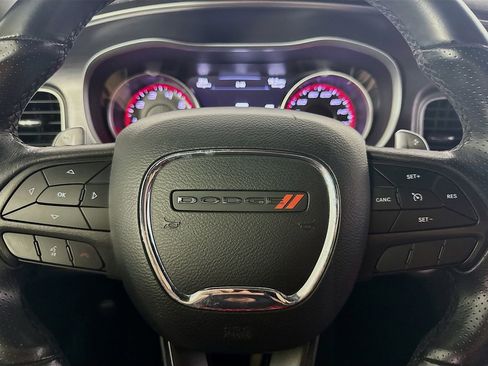 Used 2018 Dodge Charger R/T Scat Pack w/ Dynamics Package RWD image 16