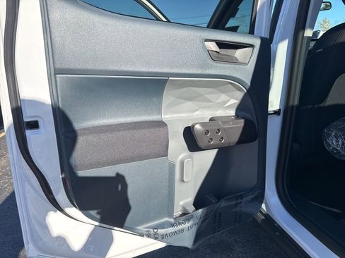 New 2025 Ford Maverick XL w/ Equipment Group 101A image 19