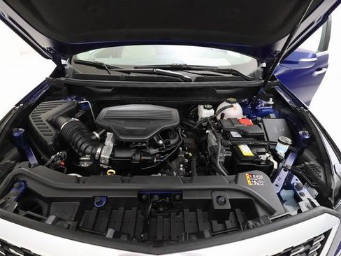 Used 2025 Cadillac XT5 Premium Luxury image 5