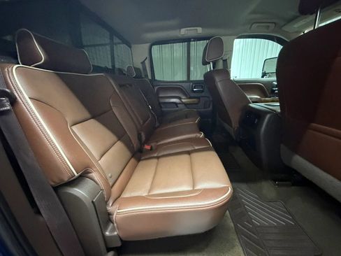 Used 2016 Chevrolet Silverado 2500 High Country w/ High Country Premium Package image 15