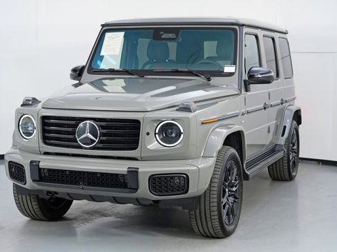 Used 2025 Mercedes-Benz G 580 w/ EQ Technology image 58