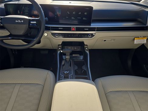 New 2026 Kia Sorento S image 14