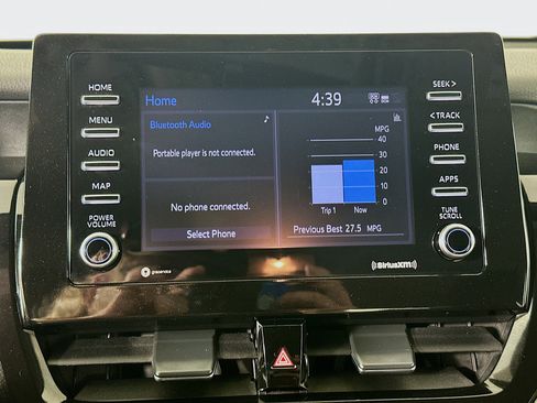 Used 2023 Toyota Camry SE image 19