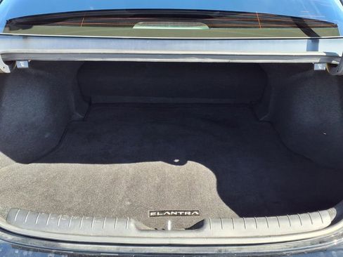 Used 2023 Hyundai Elantra SEL FWD image 23
