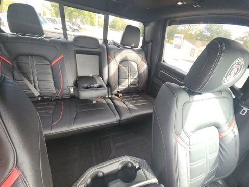 New 2025 RAM 1500 Big Horn AWD/4WD image 26