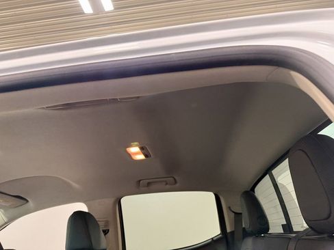 Used 2021 GMC Canyon AT4 image 52