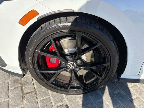 Used 2024 Volkswagen GTI SE image 29