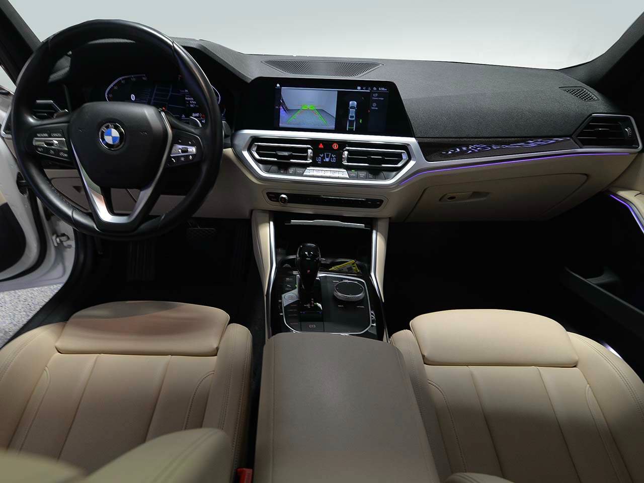 Used 2020 BMW 330i Sedan w/ Convenience Package RWD image 13