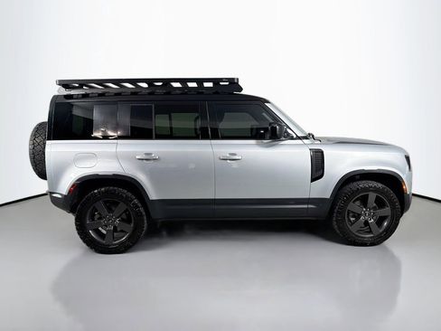 Certified 2023 Land Rover Defender 110 S AWD/4WD image 4