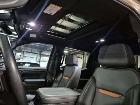 Certified 2023 GMC Sierra 1500 AT4 w/ Technology Package image 20