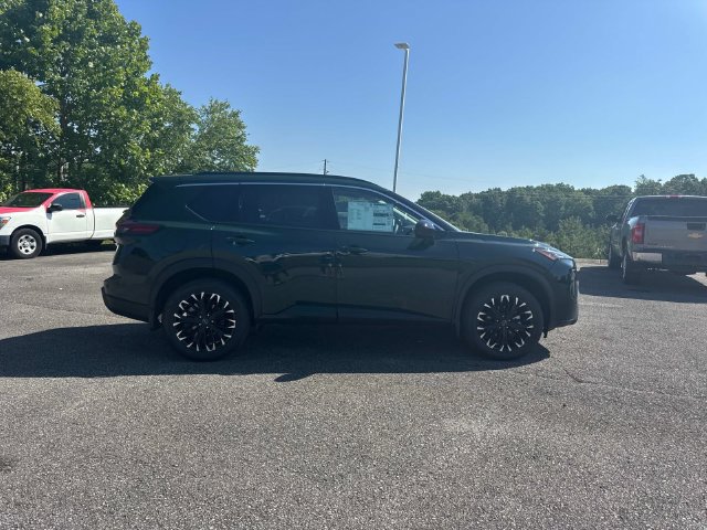 New 2026 Nissan Rogue Dark Armor AWD/4WD image 3