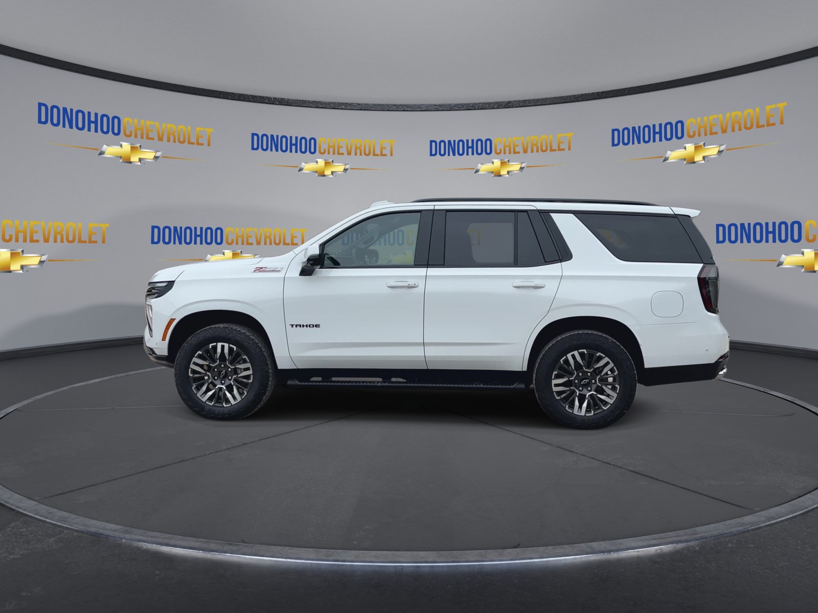 New 2027 Chevrolet Tahoe Z71 w/ Comfort Package AWD/4WD image 8