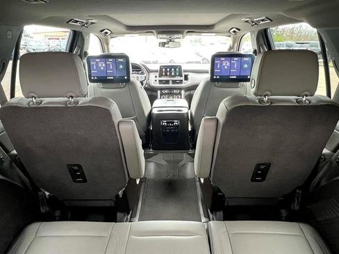Used 2021 GMC Yukon SLT w/ SLT Premium Package image 51