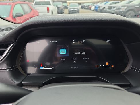 Used 2023 Jeep Grand Cherokee L Limited image 20