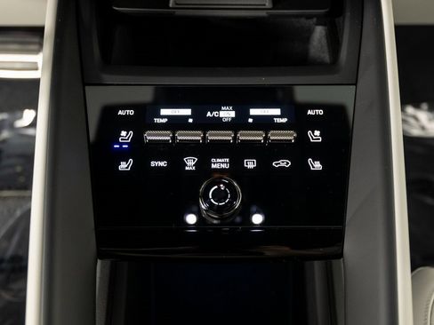 New 2025 Porsche Macan Turbo Electric image 35