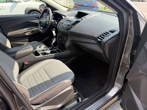 Used 2017 Ford Escape S FWD image 13