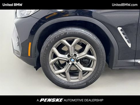 Used 2024 BMW X3 sDrive30i w/ Convenience Package RWD image 2
