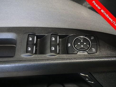 Used 2017 Ford Fusion S image 6