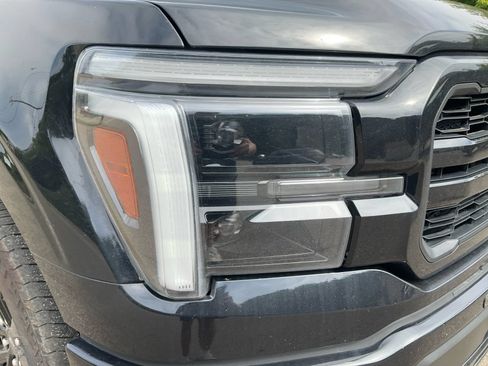 Used 2024 Ford F150 Lariat w/ Equipment Group 502A High AWD/4WD image 31