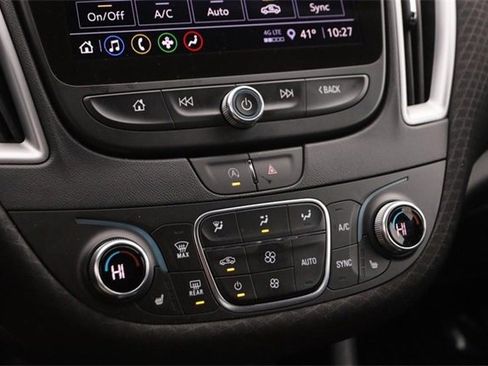 Used 2024 Chevrolet Malibu LT image 18