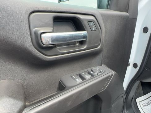 Certified 2024 Chevrolet Silverado 1500 Custom Trail Boss AWD/4WD image 18