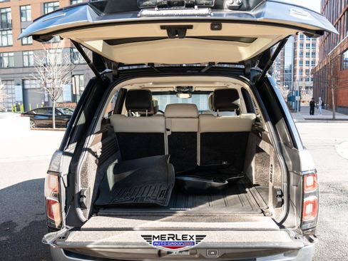 Used 2019 Land Rover Range Rover Supercharged image 50