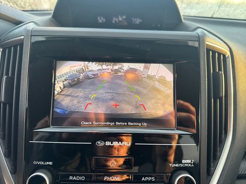 Used 2018 Subaru Crosstrek 2.0i Premium image 19