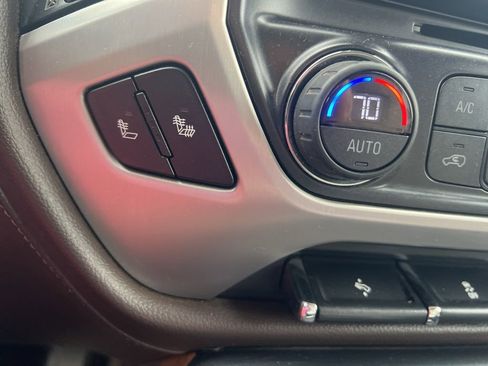 Used 2015 GMC Sierra 1500 SLT w/ SLT Crew Cab Value Package image 13