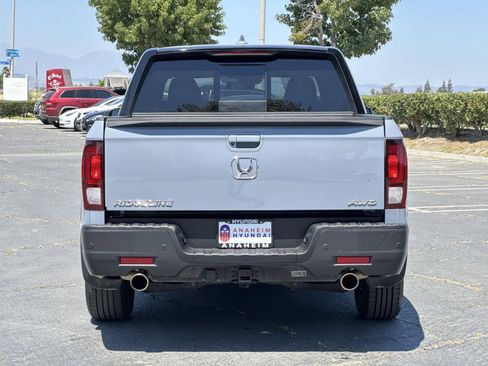 Used 2022 Honda Ridgeline Black Edition image 4