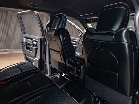 Used 2023 RAM 3500 Laramie image 27