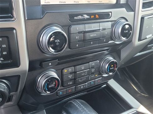 Certified 2018 Ford F150 Lariat w/ Equipment Group 502A Luxury image 20