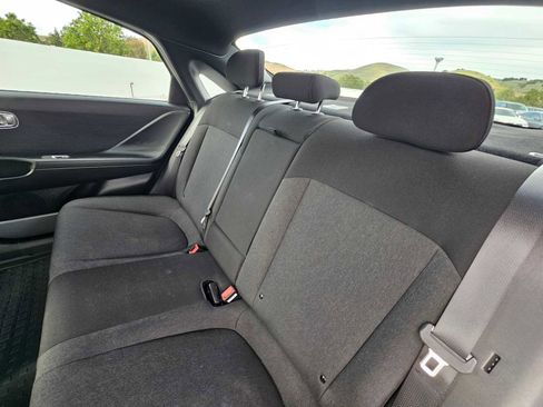 Used 2024 Hyundai Ioniq 6 SE RWD image 17