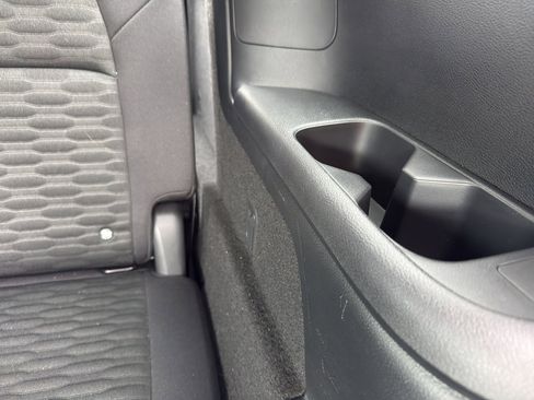 Certified 2025 Nissan Pathfinder SV image 35