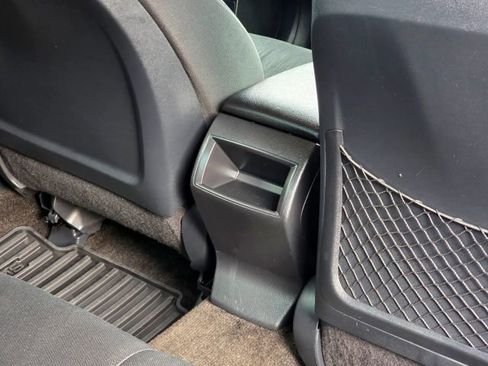 Used 2013 Subaru Legacy 2.5i Premium w/ All-Weather Pkg image 33