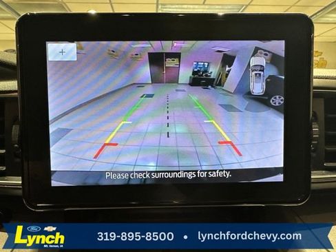 Used 2023 Ford Explorer XLT w/ Equipment Group 202A image 5