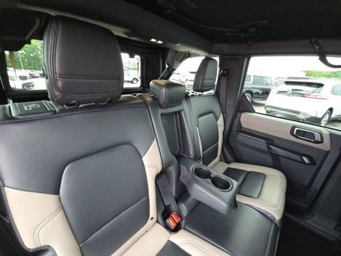 Used 2024 Ford Bronco Wildtrak AWD/4WD image 16