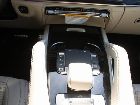 Certified 2026 Mercedes-Benz GLE 53 AMG 4MATIC image 39