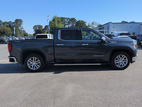 Used 2021 GMC Sierra 1500 SLT w/ SLT Premium Package AWD/4WD image 2