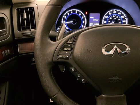 Used 2012 INFINITI G37 Convertible w/ Premium Pkg RWD image 17