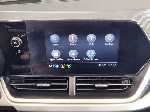 Certified 2025 Chevrolet Trax LS FWD image 18