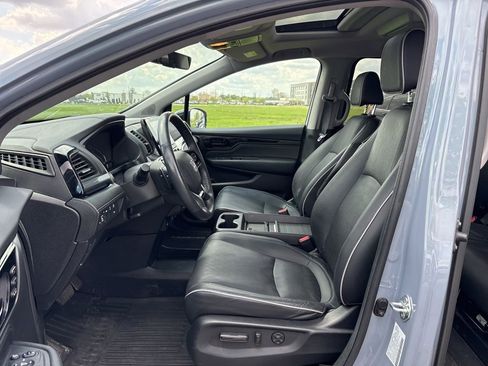 Used 2024 Honda Odyssey Elite image 17